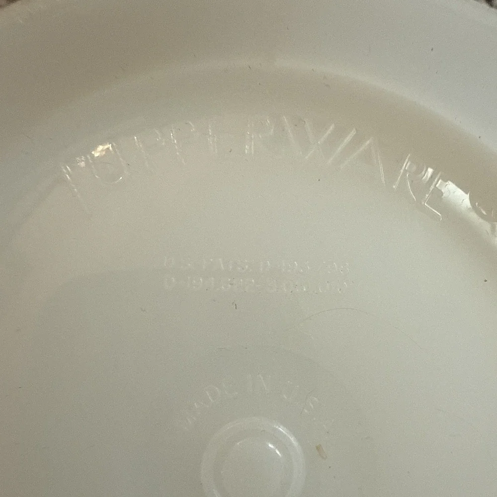 Vintage Tupperware Mix-N-Store #500/8 Cup 2 Qt Measuring Bowl Pitcher NO Lid